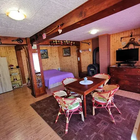 Apartment Studio Apartman Betula *