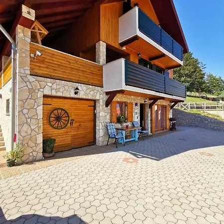 Studio Apartman Betula * Mrkopalj