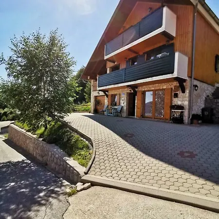 Studio Apartman Betula *